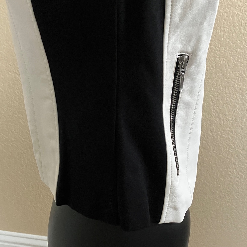NWT White and Black Moto Jacket - Picture 4 of 6